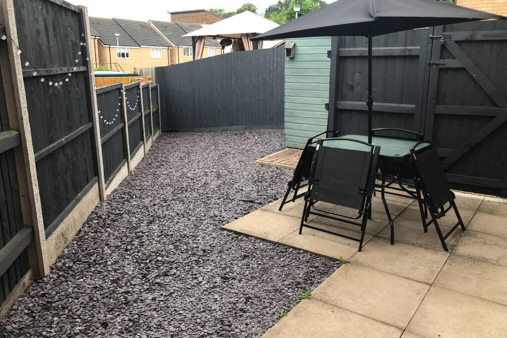 Dudley House **Staycation & Contractors** Sleeps 7 Tipton Exteriör bild